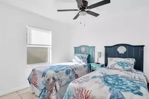 103 E Park St, Tarpon Springs, FL 34689 - Photo 17