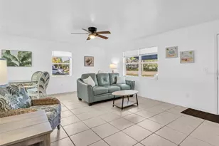 103 E Park St, Tarpon Springs, FL 34689 - Photo 3