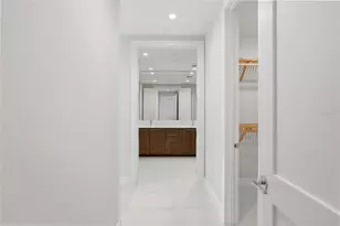 275 1st Ave S, Saint Petersburg, FL 33701 - Photo 29