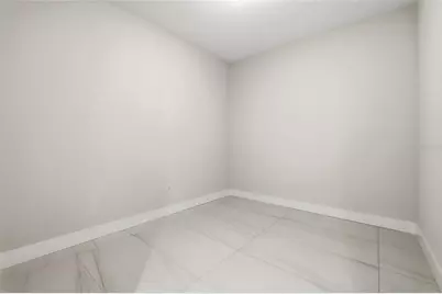 275 1st Ave S #1804, Saint Petersburg, FL 33701 - Photo 31