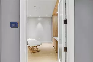 275 1st Ave S, Saint Petersburg, FL 33701 - Photo 71