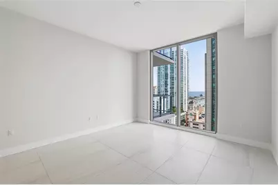 275 1st Ave S #1804, Saint Petersburg, FL 33701 - Photo 23