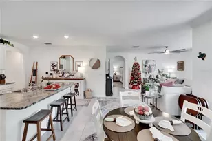 2443 Mizner Bay Ave, Bradenton, FL 34208 - Photo 29