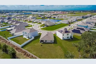 2443 Mizner Bay Avenue, Bradenton, FL 34208 - Photo 73