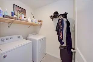 32624 Kobuk Valley Ave, Wesley Chapel, FL 33543 - Photo 29