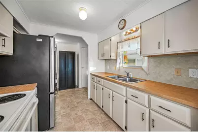 3318 Carnation Lane, Zephyrhills, FL 33541 - Photo 23