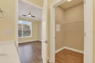 6451 Sunset Bay Cir, Apollo Beach, FL 33572 - Photo 31