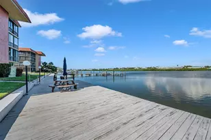 19701 Gulf Blvd, Indian Shores, FL 33785 - Photo 15