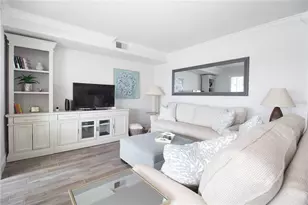 1847 Shore Dr S, South Pasadena, FL 33707 - Photo 9