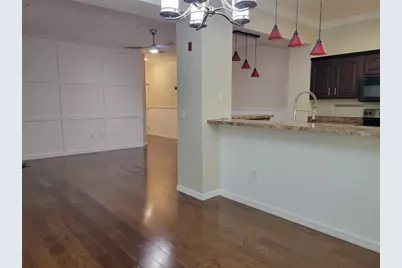 5009 Sunridge Palms Drive #104, Tampa, FL 33617 - Photo 7