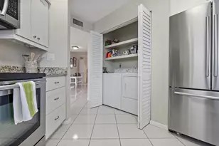 6077 Bahia Del Mar Blvd, Saint Petersburg, FL 33715 - Photo 9