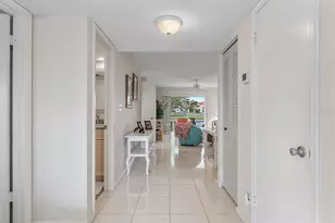 6077 Bahia Del Mar Blvd, Saint Petersburg, FL 33715 - Photo 5