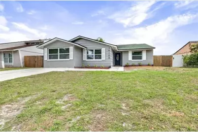 16108 Foxfire Drive, Tampa, FL 33618 - Photo 1