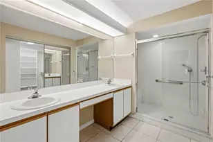 5205 Lochmead Terrace, Zephyrhills, FL 33541 - Photo 19