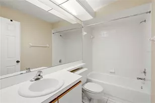 5205 Lochmead Terrace, Zephyrhills, FL 33541 - Photo 25