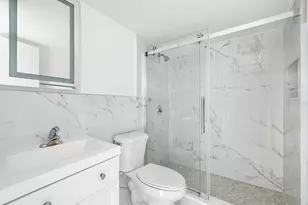 2808 W Azeele St, Tampa, FL 33609 - Photo 5