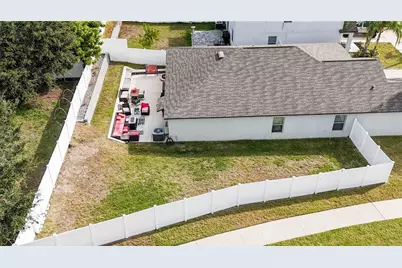 14821 Scottburgh Glen Drive, Wimauma, FL 33598 - Photo 13
