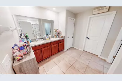 14821 Scottburgh Glen Drive, Wimauma, FL 33598 - Photo 7