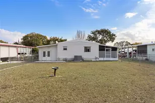 8081 Fairlane Ave, Brooksville, FL 34613 - Photo 35