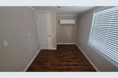 303 Josephine Avenue, Fruitland Park, FL 34731 - Photo 9