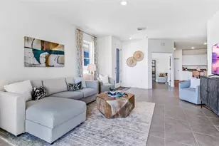 4010 Westwood Fields Loop, Plant City, FL 33565 - Photo 3