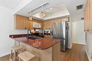 6715 Cape Sable Way NE, Saint Petersburg, FL 33702 - Photo 11