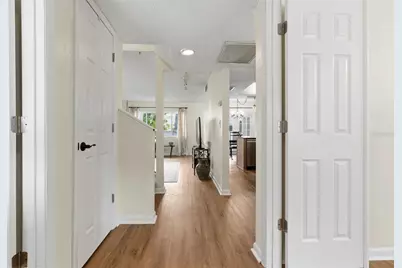 6715 Cape Sable Way NE #5, Saint Petersburg, FL 33702 - Photo 3