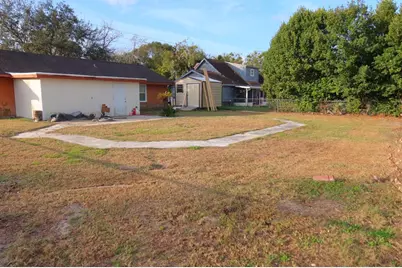 38831 North Avenue, Zephyrhills, FL 33542 - Photo 13