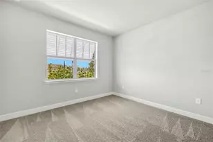 18239 Chromata Dr, Venice, FL 34293 - Photo 11