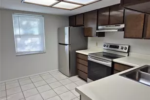 114 Meadow Ln, Oldsmar, FL 34677 - Photo 5