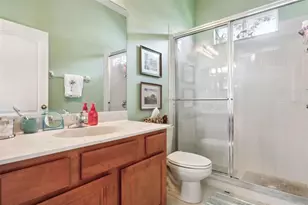 1430 Beaconsfield Dr, Wesley Chapel, FL 33543 - Photo 33