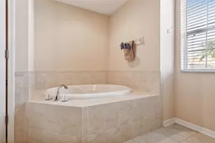 1430 Beaconsfield Dr, Wesley Chapel, FL 33543 - Photo 41