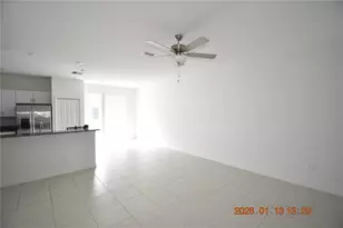 10321 Trumpet Honeysuckle Wy, San Antonio, FL 33576 - Photo 7