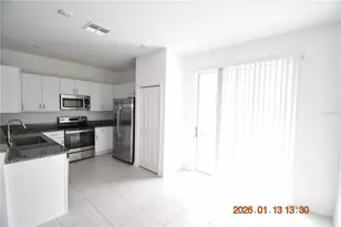 10321 Trumpet Honeysuckle Wy, San Antonio, FL 33576 - Photo 9