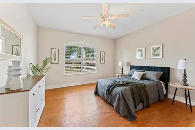 1325 Snell Isle Boulevard NE #110, Saint Petersburg, FL 33704 - Photo 11