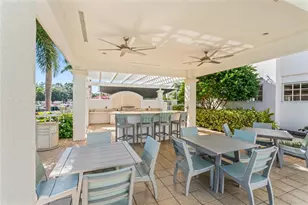 1325 Snell Isle Blvd NE, Saint Petersburg, FL 33704 - Photo 33