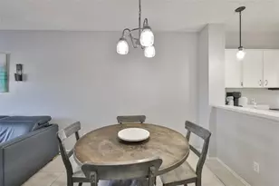 477 Countryside Key Blvd, Oldsmar, FL 34677 - Photo 13