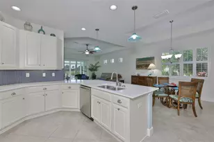 964 Pembroke Point Way, Sun City Center, FL 33573 - Photo 19