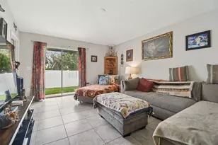 10248 Carloway Hills Dr, Wimauma, FL 33598 - Photo 11