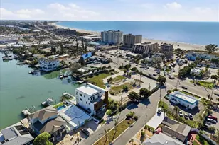 109 Punta Vista Dr, Saint Pete Beach, FL 33706 - Photo 9