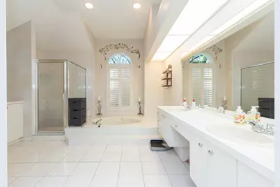 9108 Canberley Drive, Tampa, FL 33647 - Photo 25