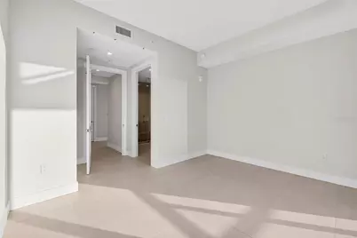 275 1st Avenue S #2506, Saint Petersburg, FL 33701 - Photo 31