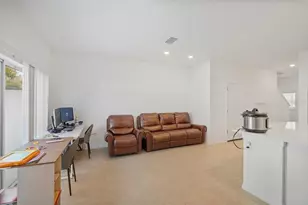 9052 Driven Snow St, Sarasota, FL 34241 - Photo 9