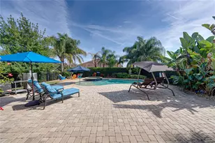 13302 Trailing Moss Dr, Dade City, FL 33525 - Photo 5