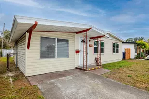 418 39th Ave N, Saint Petersburg, FL 33703 - Photo 1