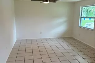 3818 Valley Tree Dr, Tampa, FL 33610 - Photo 3