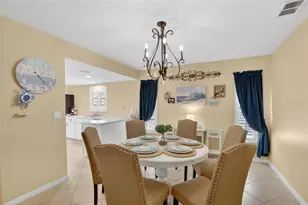 2001 Hartlebury Way, Sun City Center, FL 33573 - Photo 13