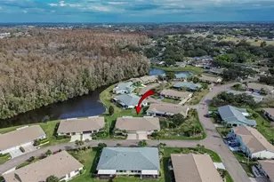 2001 Hartlebury Way, Sun City Center, FL 33573 - Photo 51