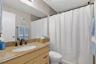 2001 Hartlebury Way, Sun City Center, FL 33573 - Photo 11