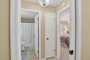 2001 Hartlebury Way, Sun City Center, FL 33573 - Photo 11